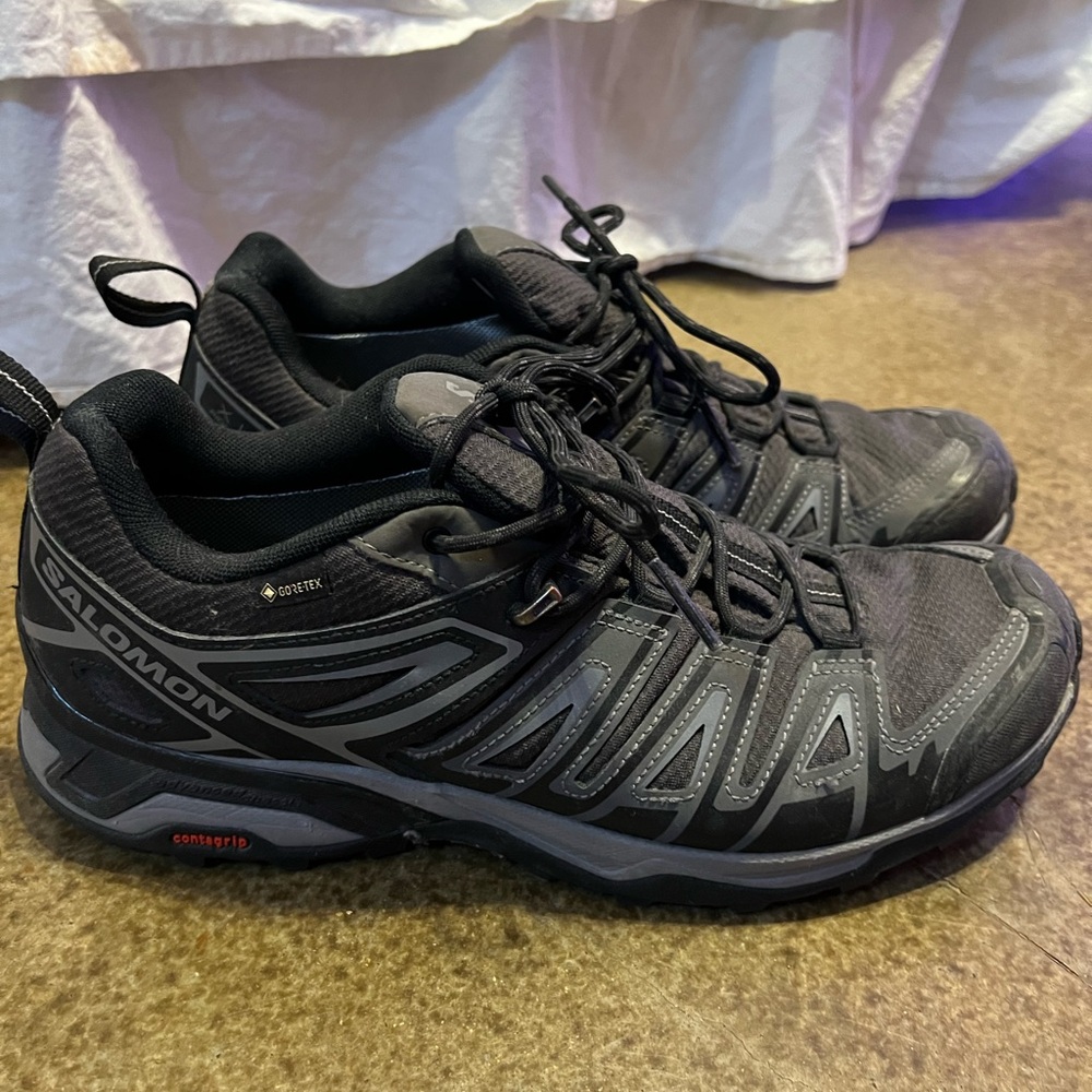Salomon X Ultra GoreTex Trail Running Shoes